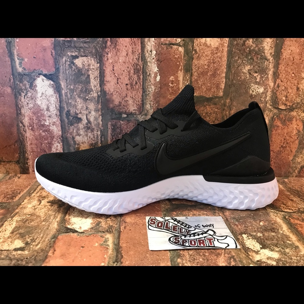 NEW Nike Epic React Flyknit 2 Black White Air Max - Picture 6 of 8